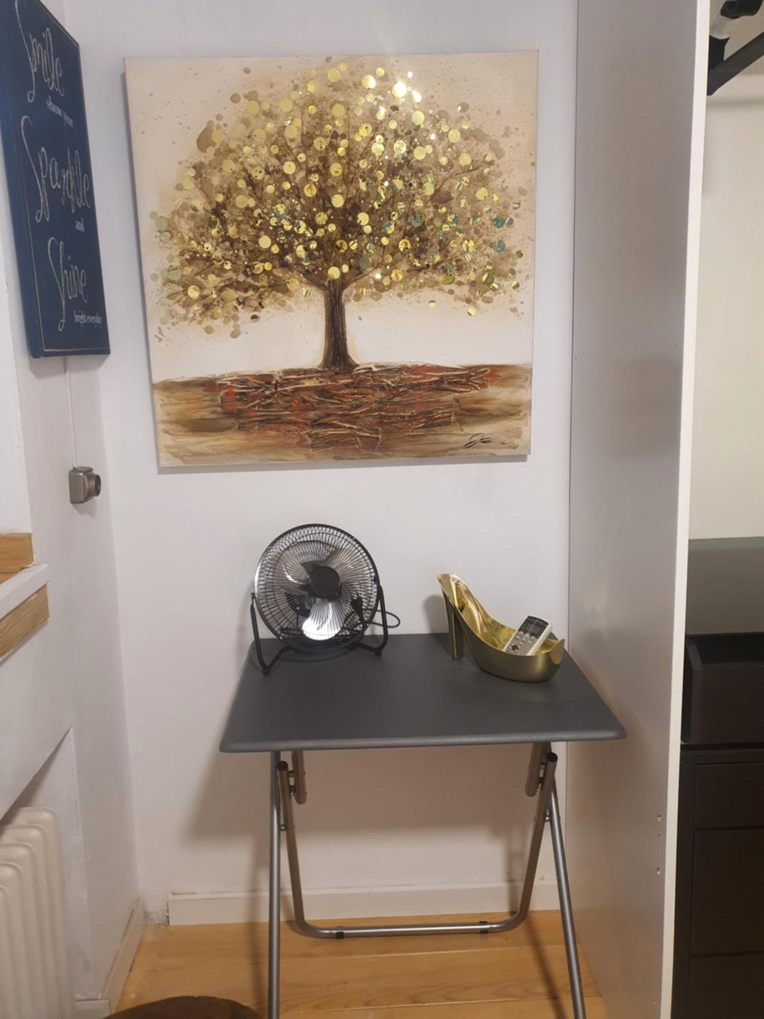 Libros Y Plantas A 5 Minutos Del Centro En Bus Apartment Мадрид Екстериор снимка